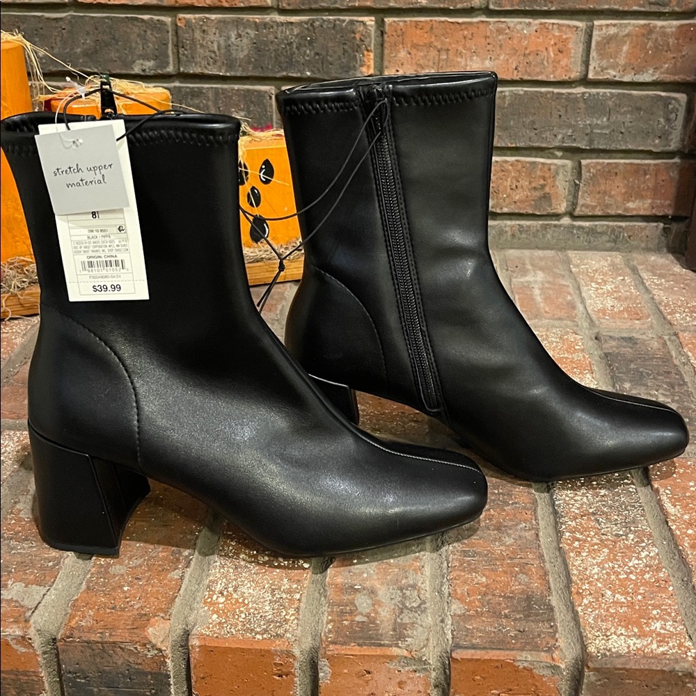 Elegant Black Ankle Boots Sz 8.5 - Picture 4 of 8
